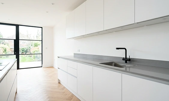 edy-bouw-moderne-keukenmontage-complete-keukeninstallatie